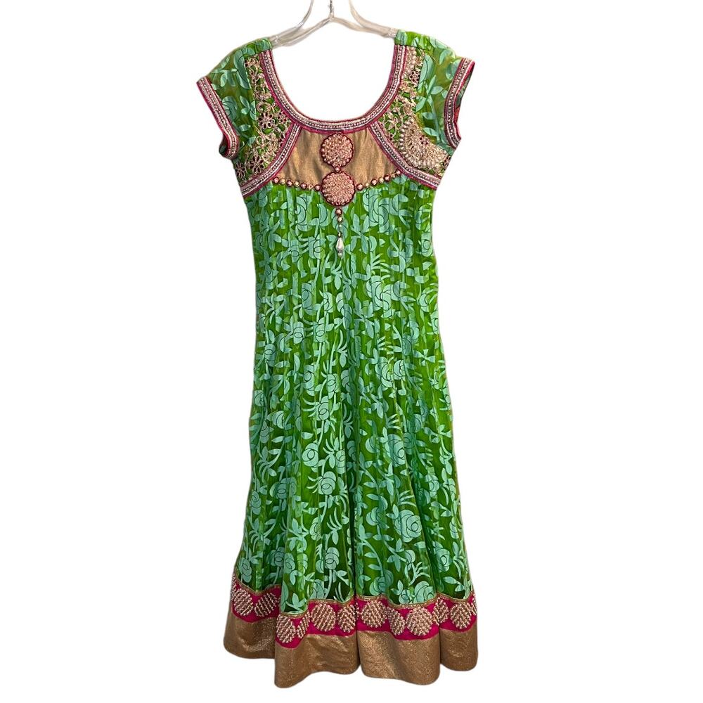 Karishma Women's Green Short Sleeve Round Neck Embellished Fit & Flare Dress S
